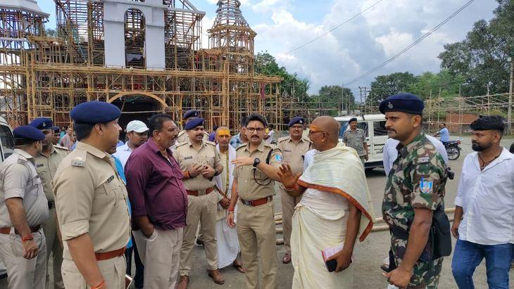 दुर्गापूजा में श्रद्धालुओं की सुरक्षा को लेकर प्रशासन की तैयारी तेज 